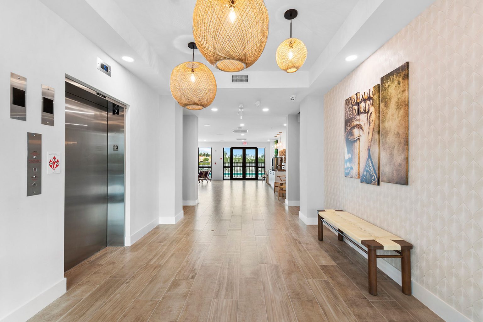 5 Entrance Hallway 274.1 KB