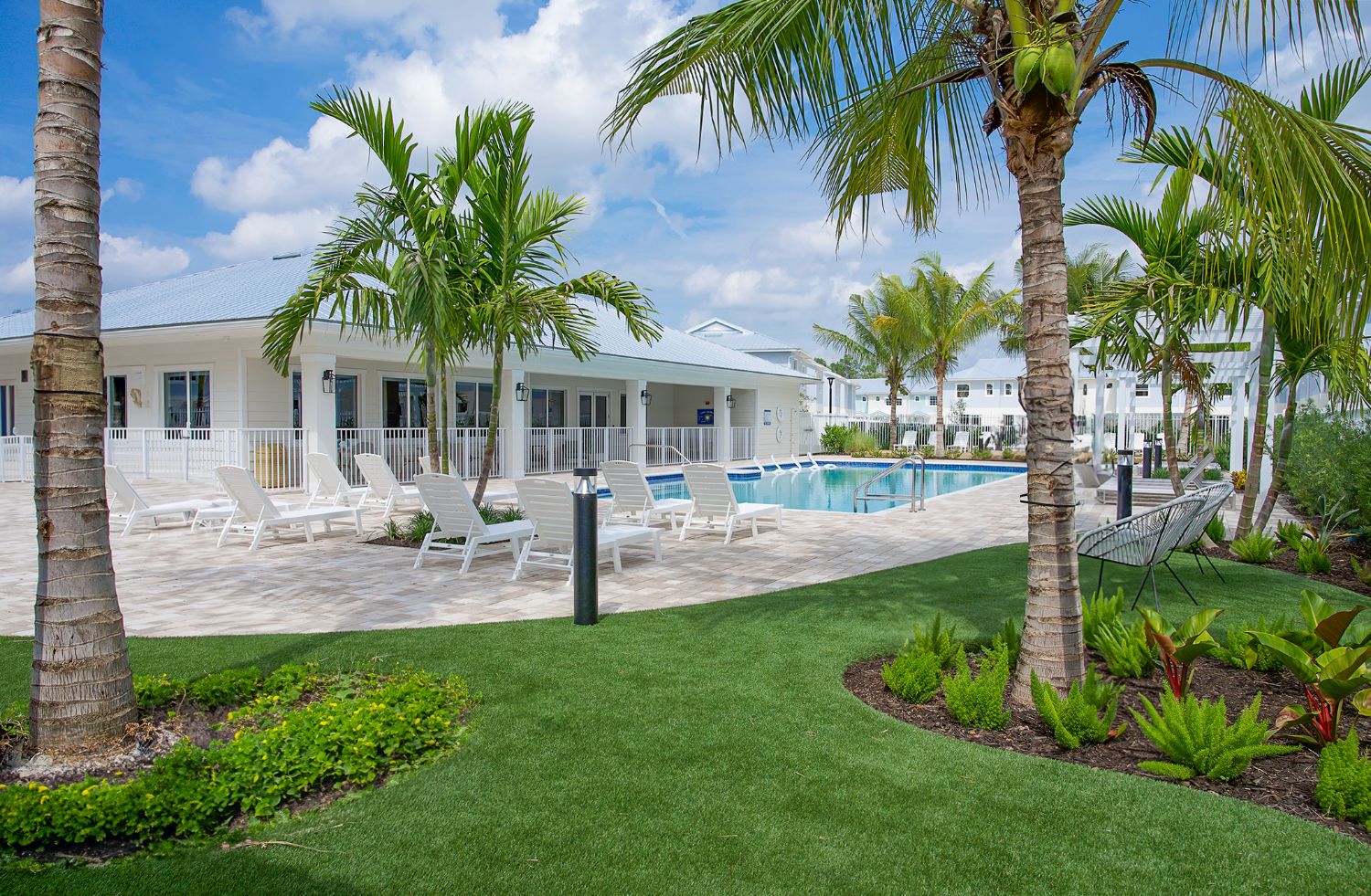 Exterior Clubhouse pool