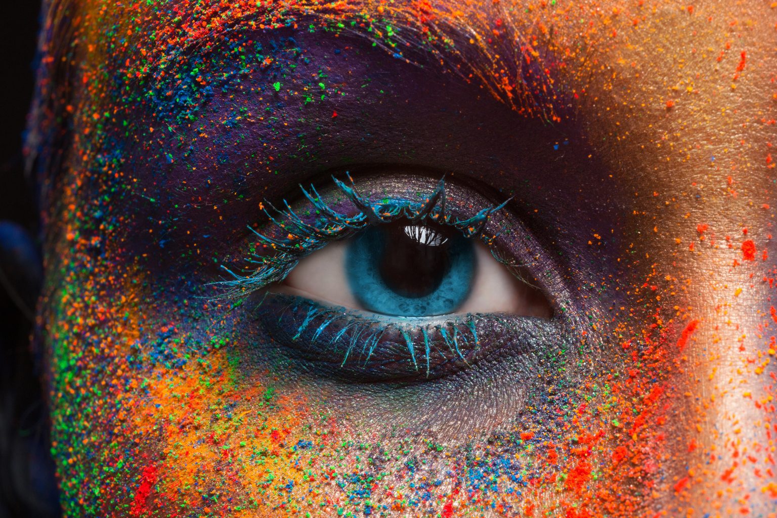 Crop,Of,Female,Eye,With,Colorful,Make,Up.,Beautiful,Fashion